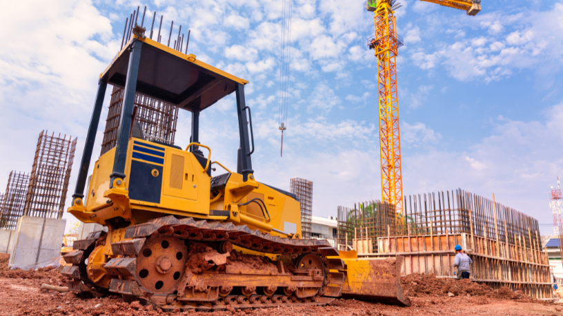 Descubra com Diego Borges como as obras monumentais moldam economias e transformam sociedades.