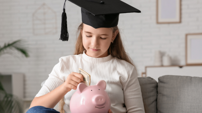 Educação financeira nas escolas: como projetos práticos, com a visão de Sérgio Bento De Araújo, contribuem para formar alunos mais conscientes e preparados para decisões responsáveis.